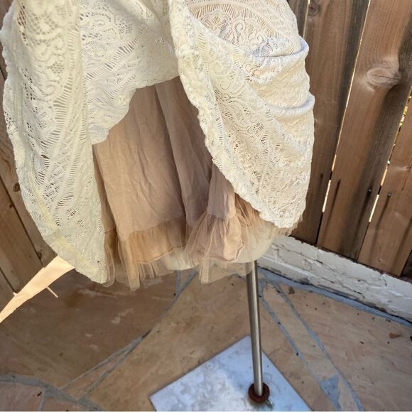 Free people nude lace layered mini dress size xs - Picture 3 of 8